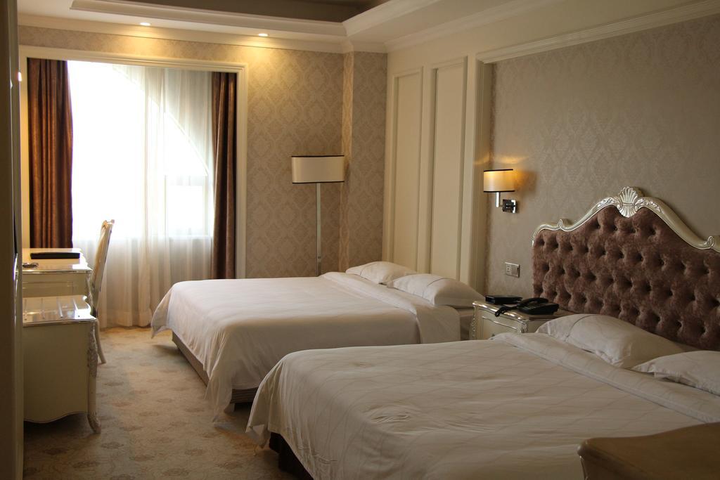 Zhuhai Rongfeng Hotel Εξωτερικό φωτογραφία