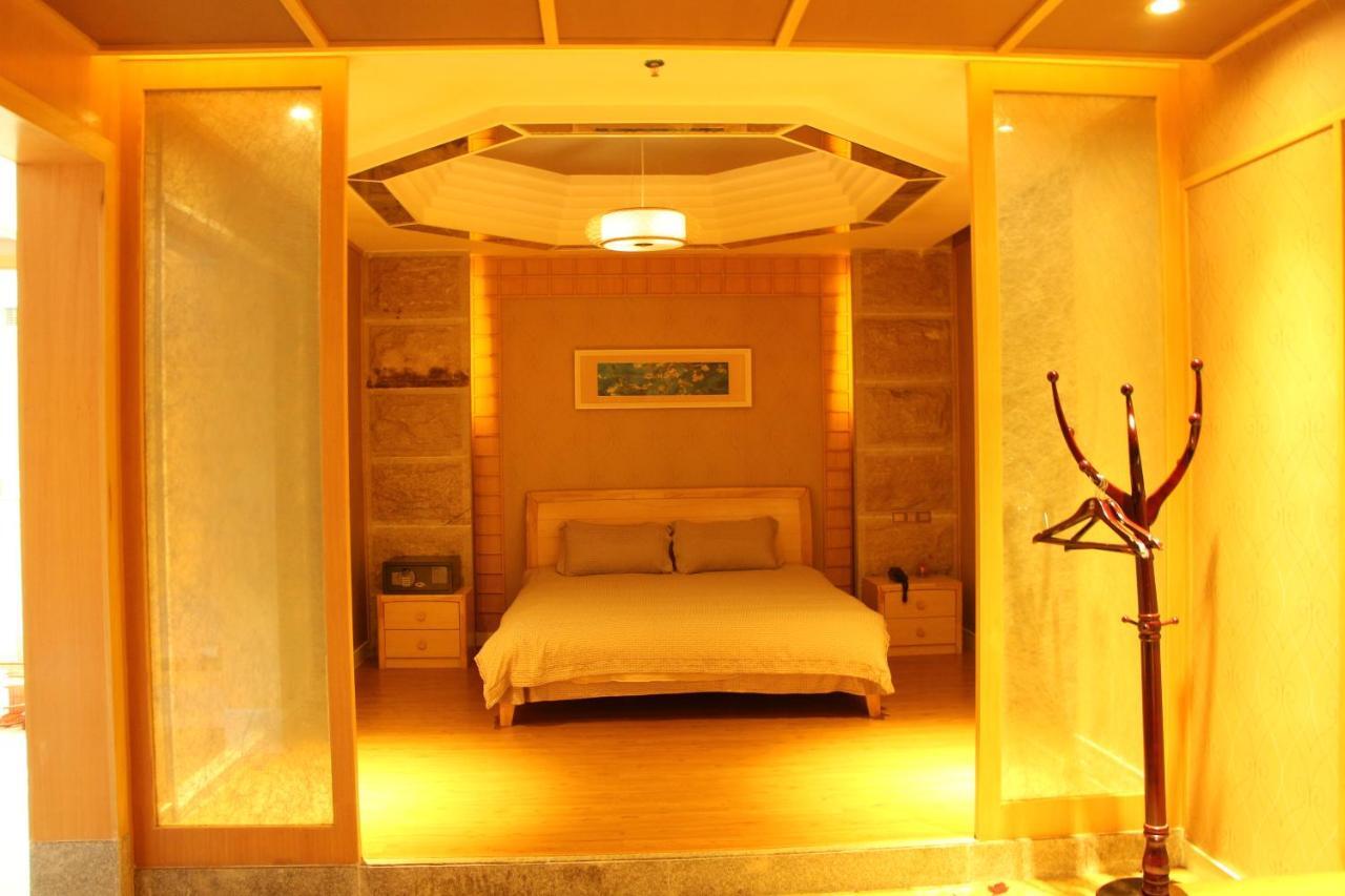 Zhuhai Rongfeng Hotel Εξωτερικό φωτογραφία